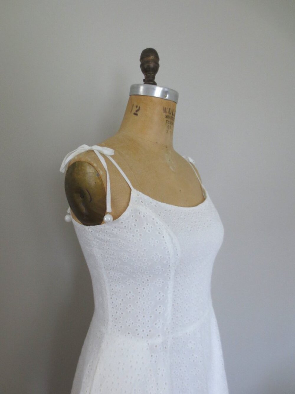 Unique Vintage Cottage Core White Fit & Flare Cotton Dress - Picture 4 of 13